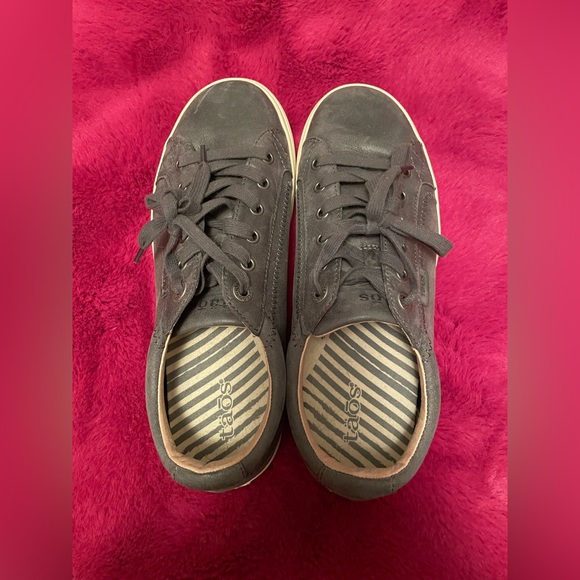 Taos Plim Soul Lux Sneakers - Picture 2 of 5